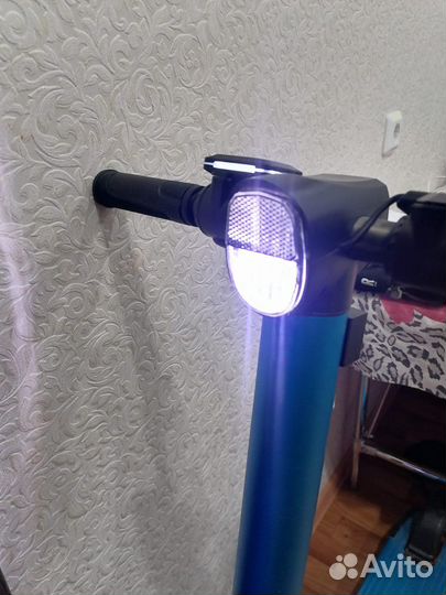 Электросамокат. Читайте пожалуйста описание