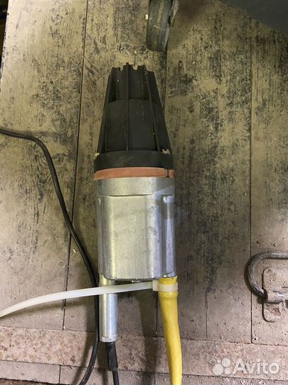 Насос погружной Водолей 3