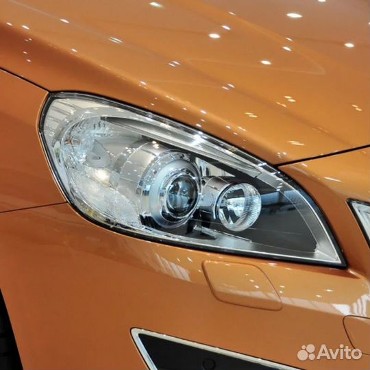 Стекла фар Volvo S60 2010-2013