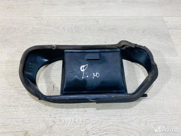 Накладка внутренняя Ford Fusion хэтчбэк 1.4 fxja