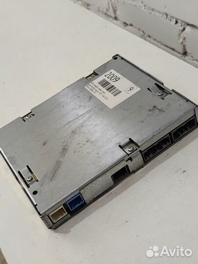 GSM-модуль Land Rover Vogue L405 3.0D 2016