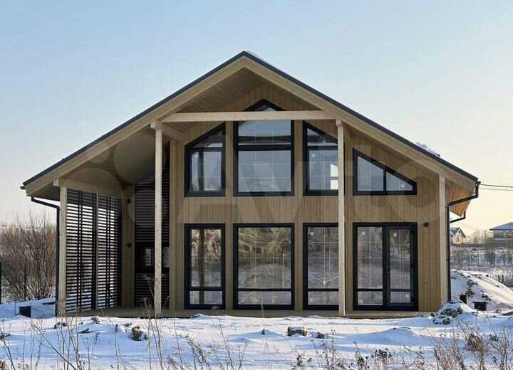 Дом 152 м² на участке 6 сот.