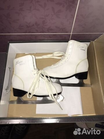 Коньки фигурные детские 34