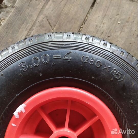 Колесо пневматическое. Транцевые колеса