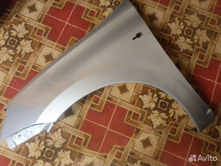 Крыло переднее левое на LADA granta