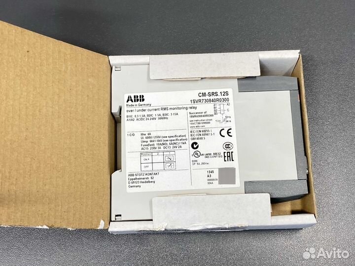 ABB 1SVR730840R0300 новое, 2 шт