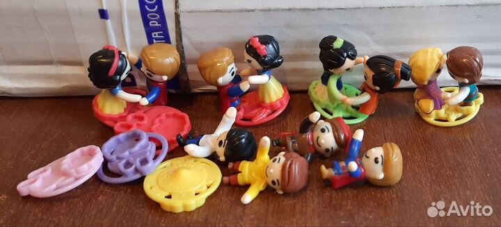 Игрушки из киндера