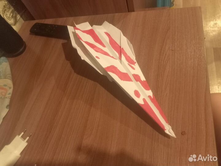 Самолёт красные с кровь