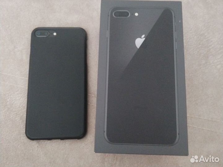 iPhone 8 Plus, 64 ГБ