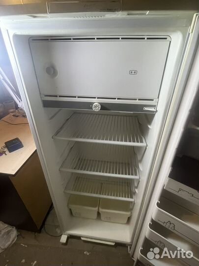 Холодильник в отличном состоянии