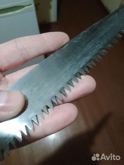 Пила садовая ручная