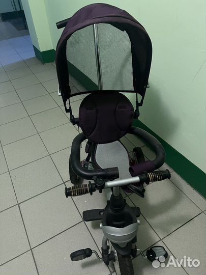 Детский велосипед с ручкой