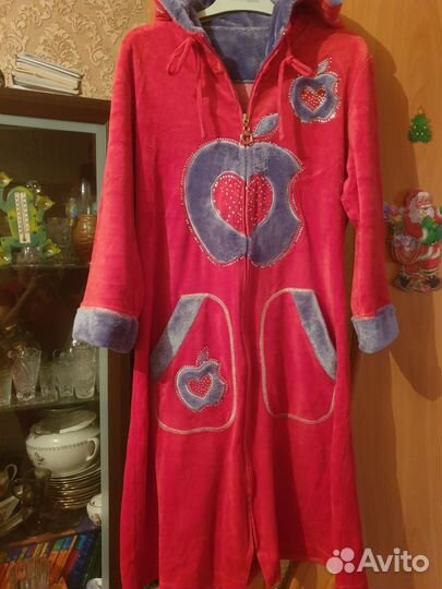 Платье, костюм, халат и кофта