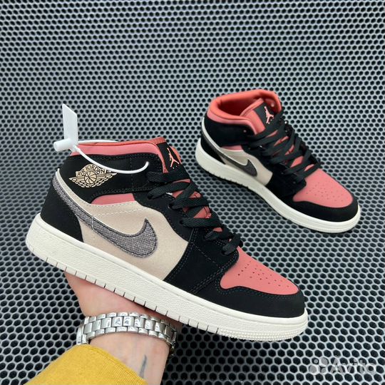 Кроссовки Nike Air Jordan 1 Mid Canyon Rust