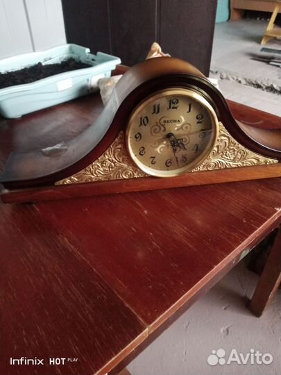 Настольные часы