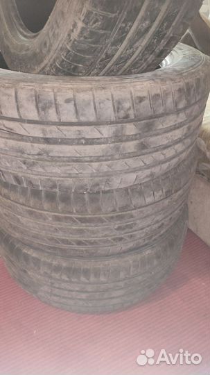 Kumho Ecsta PS71 225/55 R17