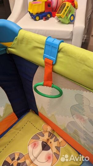 Манеж детский складной