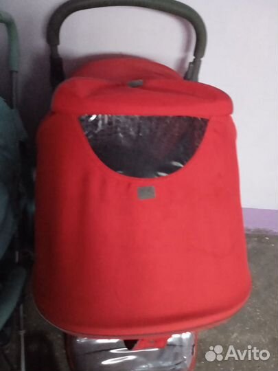 Прогулочная коляска