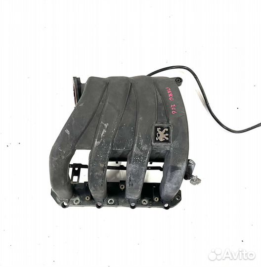 Впускной коллектор Peugeot 206 1.4