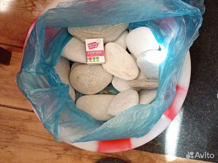 Камни с моря