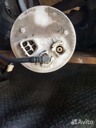 Бензонанасос lexus LX 470