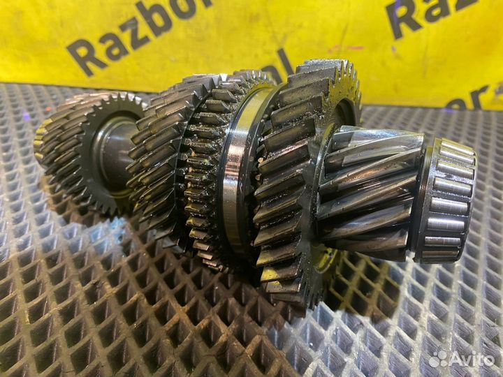 Вторичный вал в сборе Лифан икс60