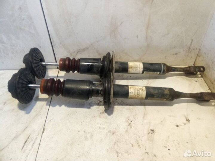 Амортизатор передний Audi A4 B6