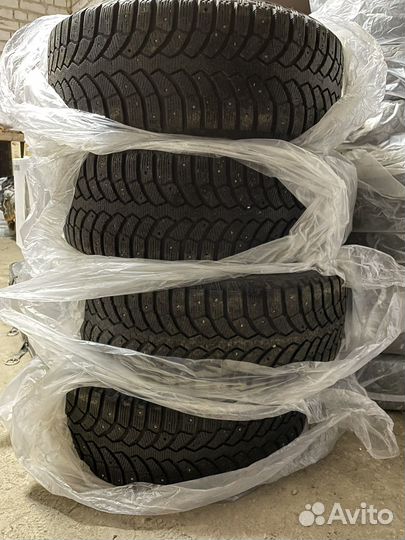 Bridgestone Blizzak Ice 235/55 R17 103T
