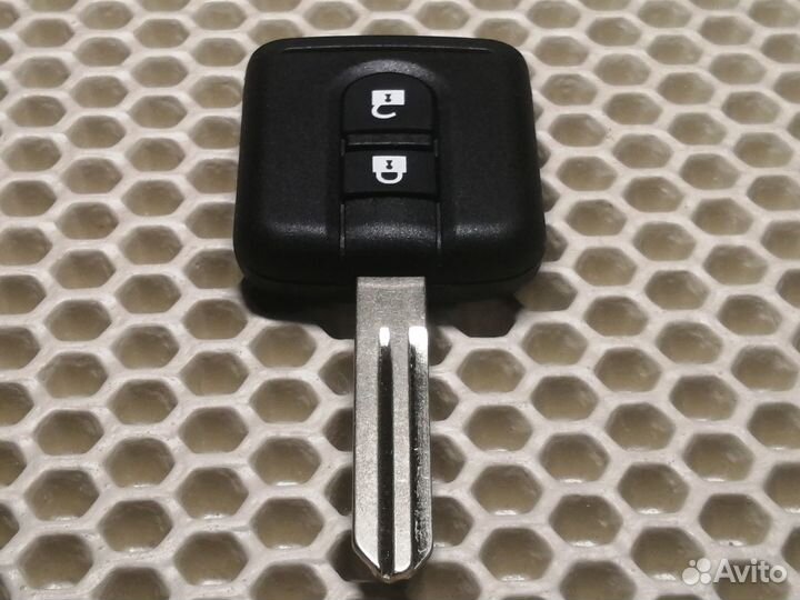 Nissan X-Trail,Micra,Navara,Qashqai чип ключ