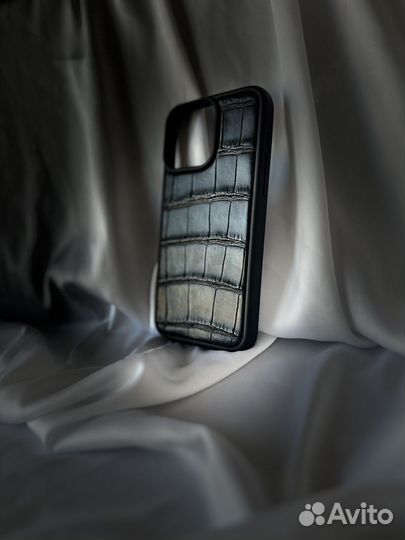 15 pro чехол из кожи Крокодила