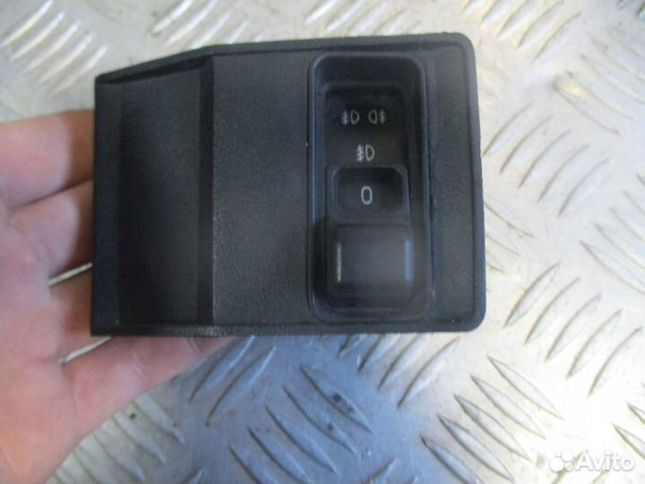 Переключатель противотуманных фар BMW 5 E34 (1991)