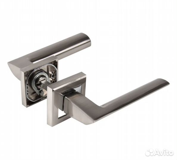 Дверная ручка