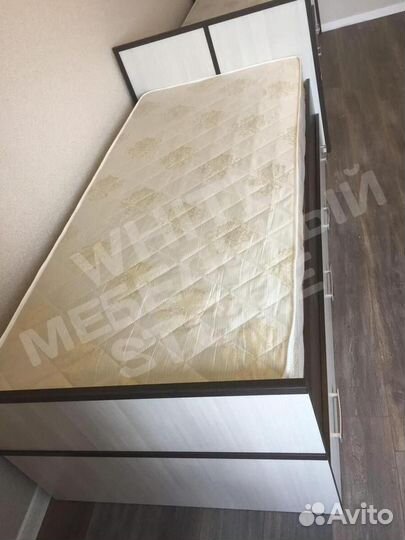 Кровать односпальная