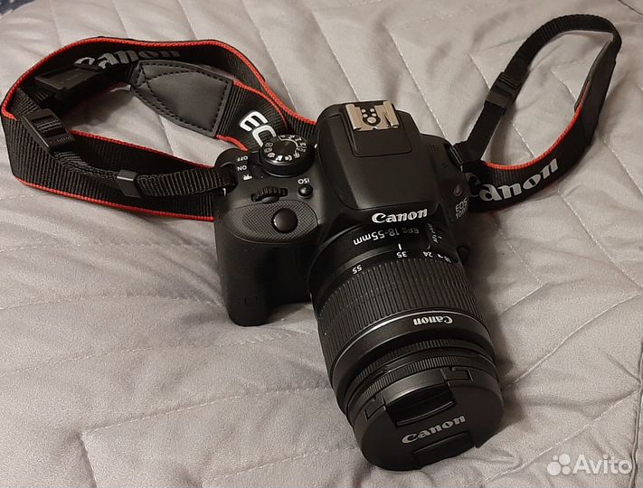 Зеркальный фотоаппарат canon