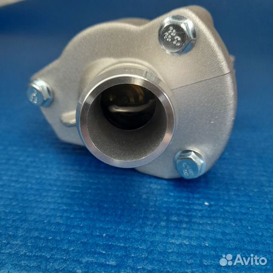 Корпус термостата Volvo