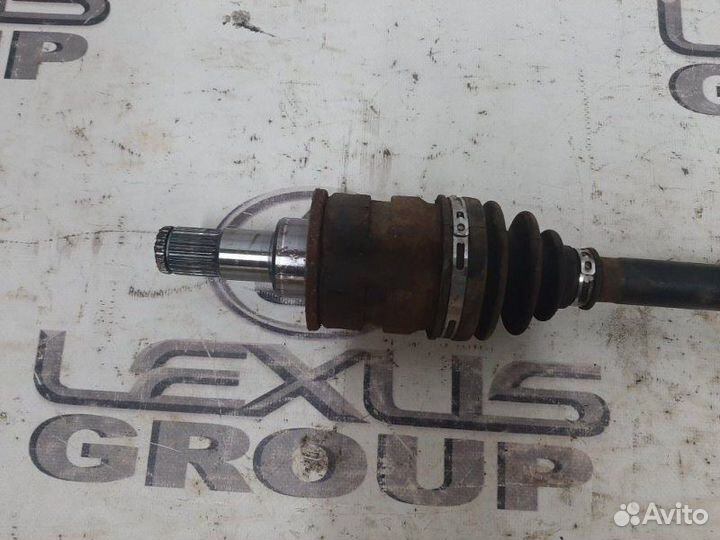 Вал приводной задний правый Toyota Rav4 axah52L