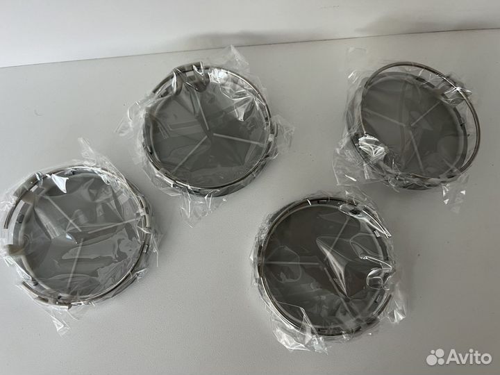 Колпачки серебристые mercedes 75 мм