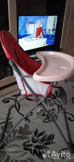 Стул для кормления 1500р