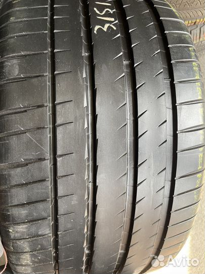 Michelin Pilot Sport 4 S 285/35 R22 и 315/30 R22 107Y