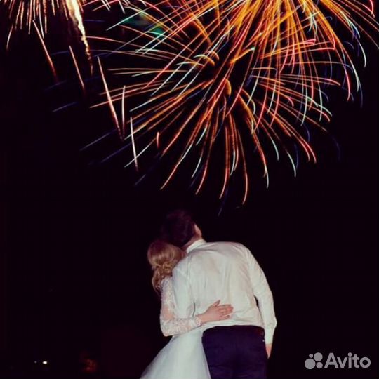 На свадьбу,праздник.Фейерверки, х.фонтаны,т.дым