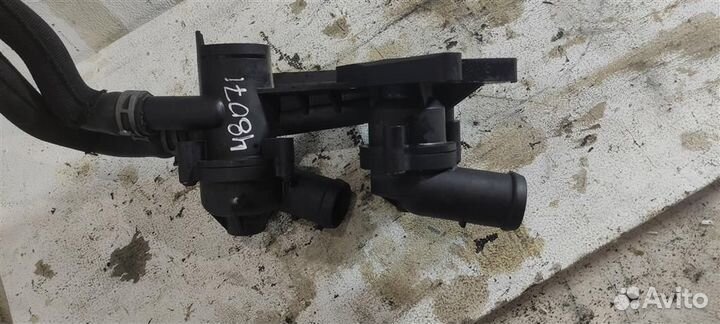 Корпус термостата 03C121111AM 1.4 TSI Volkswagen