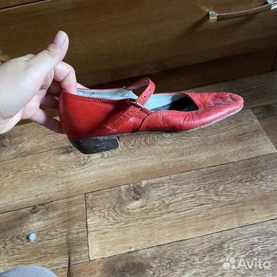 Туфли для танцев. Кожа