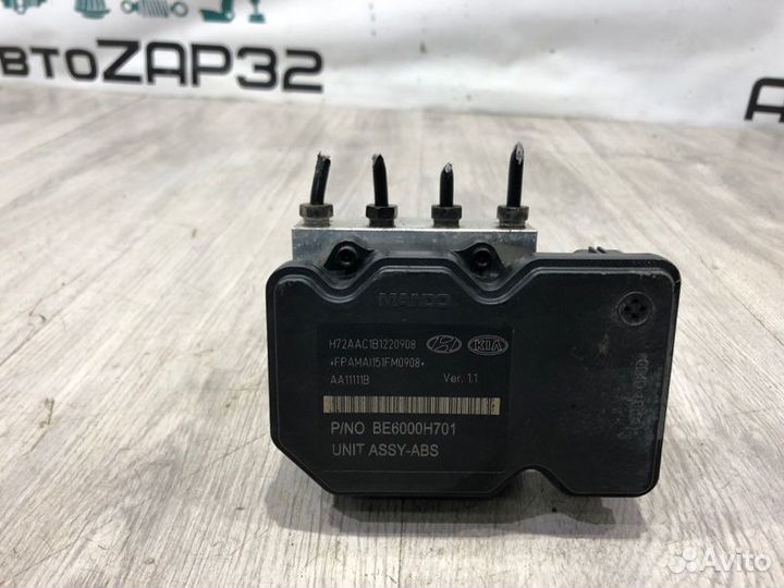 Блок abs Hyundai Solaris хэтчбек 2013