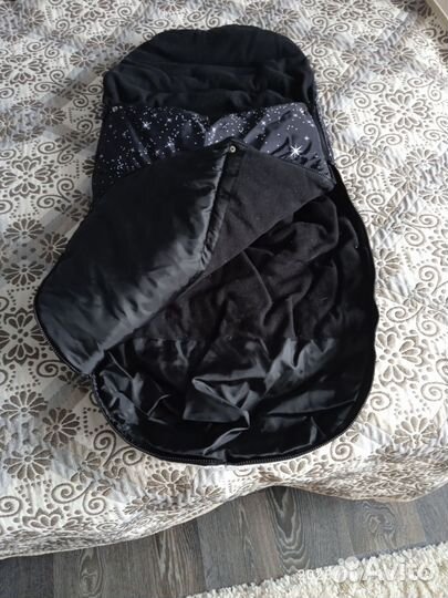 Чехол на ножки в санки, коляску