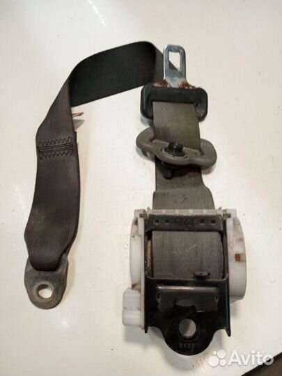 Ремень безопасности задний правый Nissan Murano