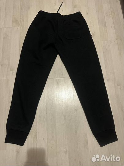 Спортивные штаны