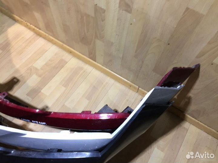 Бампер передний Toyota