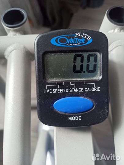 Эллиптический тренажер 