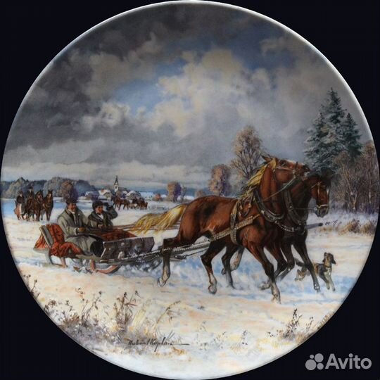 Винтаж полная серия декоративных тарелок Лошадь