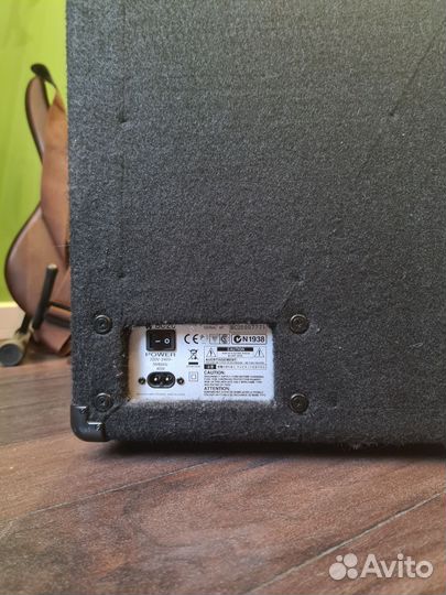 Басовый комбоусилитель Warwick BC 20